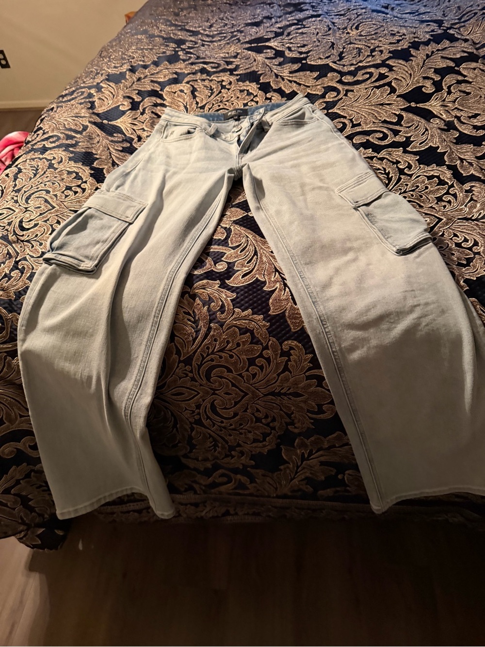 Miss Me Premium Cargo Jeans Womens 24 Light Wash Wide Straight Leg NWOT